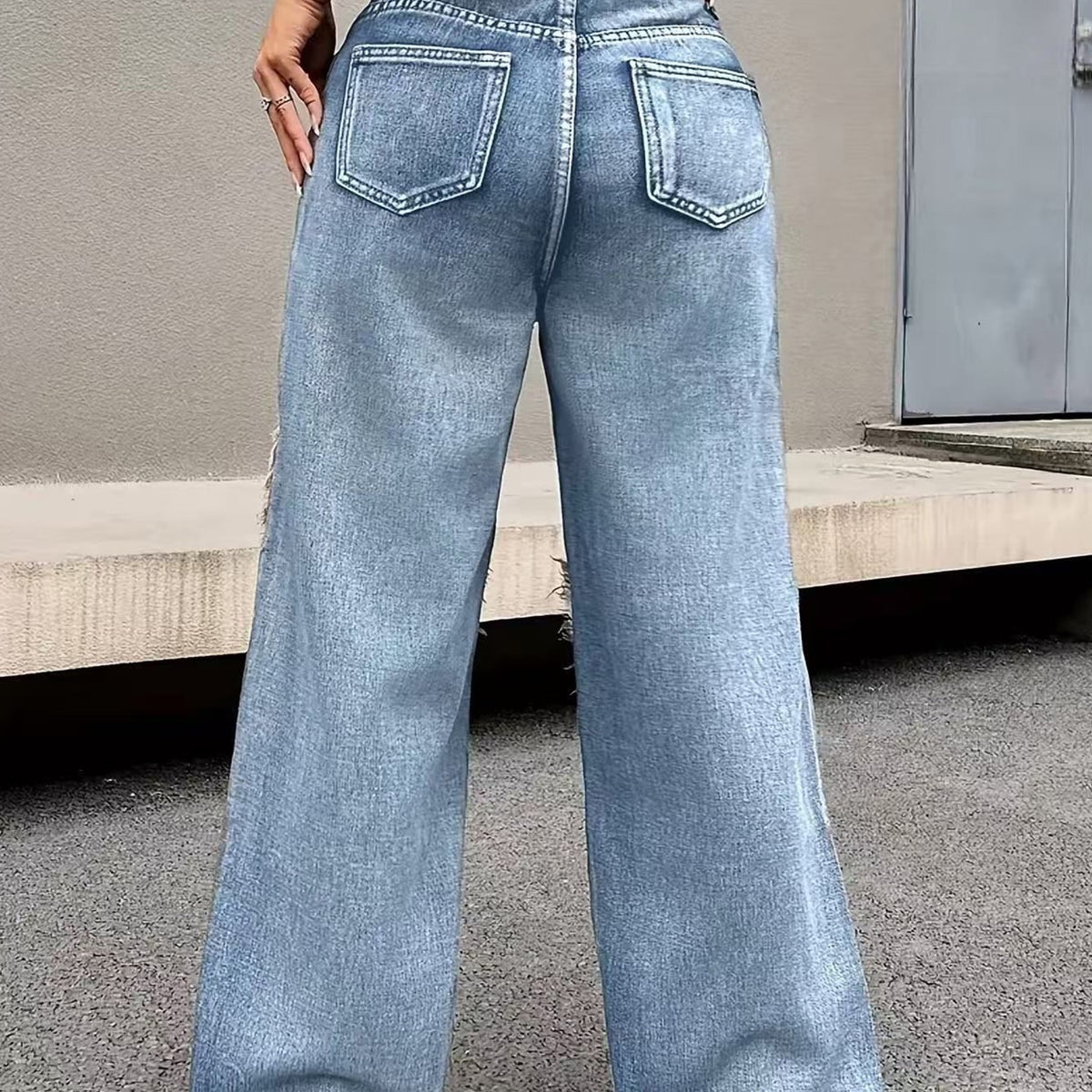 LOVELIA | Hyena Jean