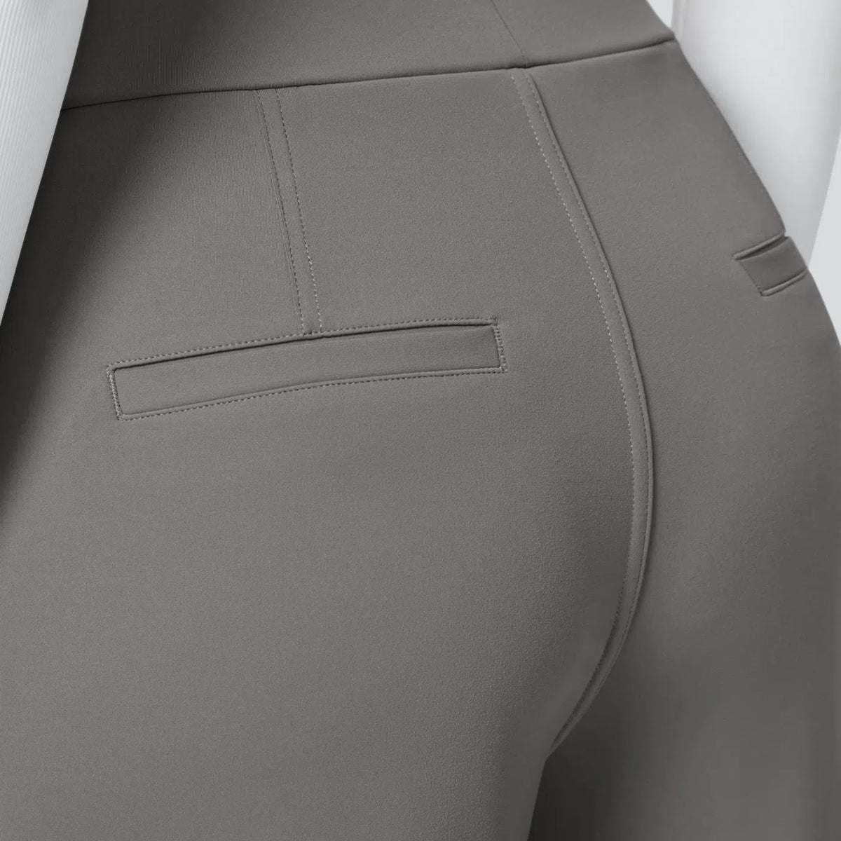 LOVELIA | Hose Aria
